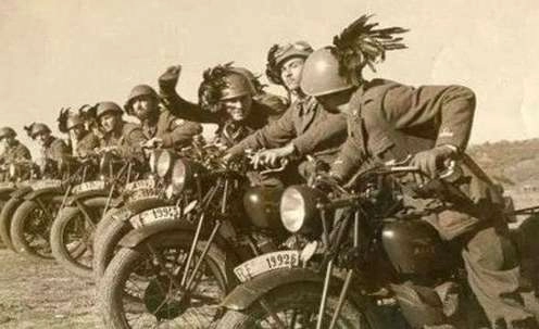 1538186299298846.png image.png