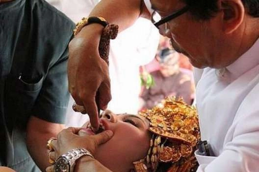 1527643104808375.png blob.png