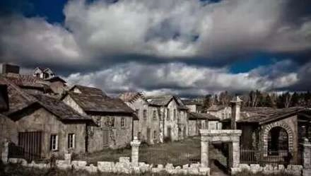 1527732608508963.png blob.png