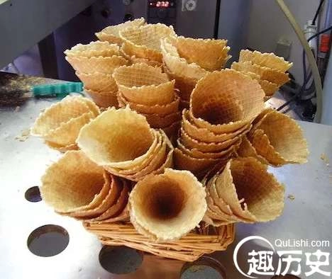 1525921794916543.png image.png